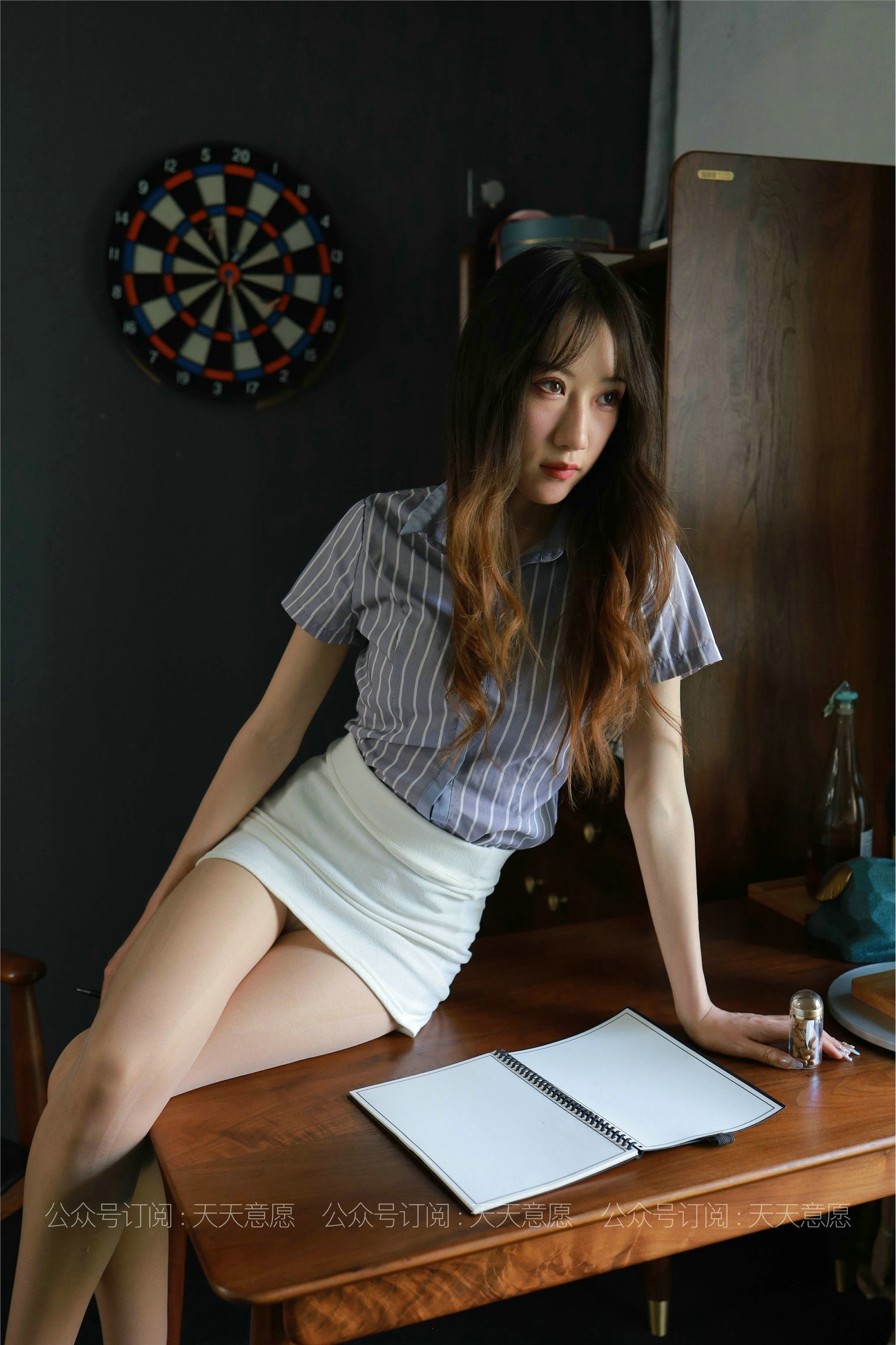 IESS异思趣向  2021.06.11 丝享家829：怡怡《长腿实习生》